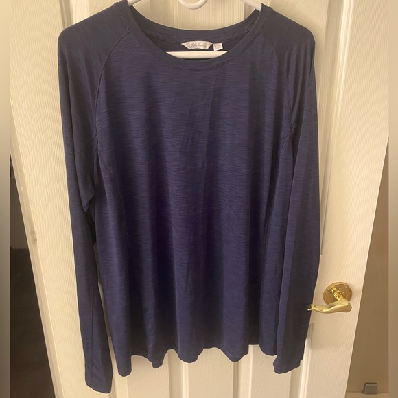Lady Hagen Tops - Long Sleeve Tee